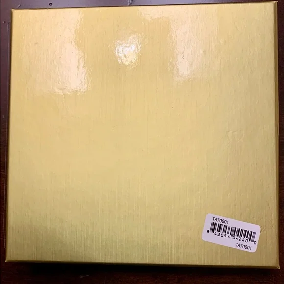 NWT GIFT BOXED LUGGAGE TAGS. FUN GIFT FOR THE FUN TRAVELER.🚌🛳️✈️ - Picture 3 of 5